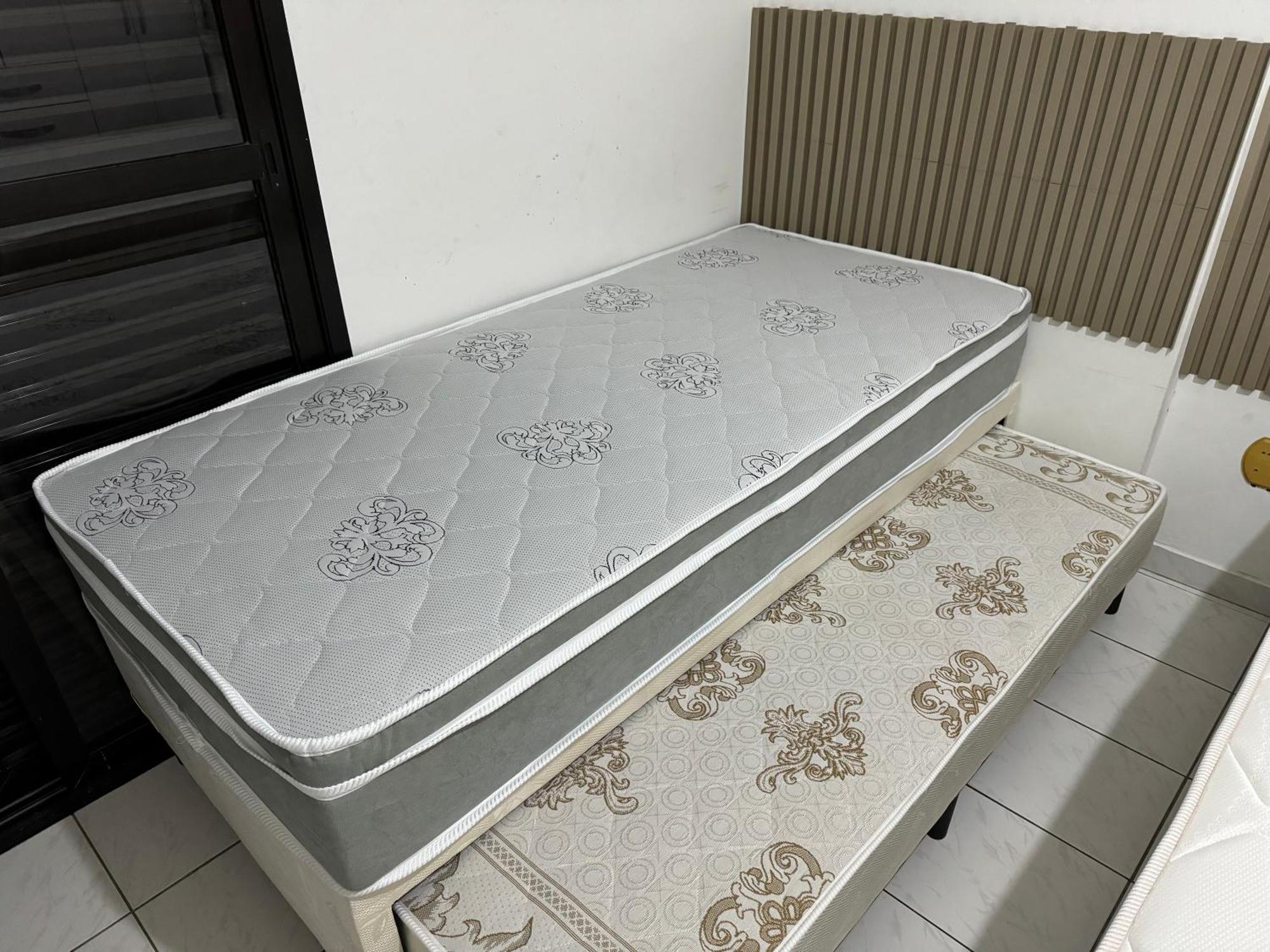 גוארויה Confortavel Apartamento 1 Dorm Com Piscina E Lazer מראה חיצוני תמונה